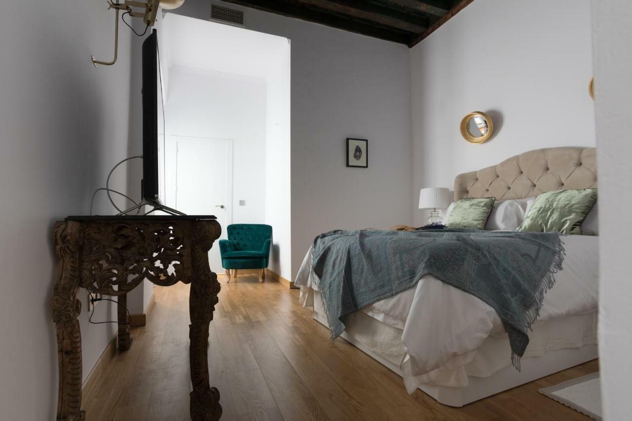 San Jeronimo 17 Suites グラナダ エクステリア 写真