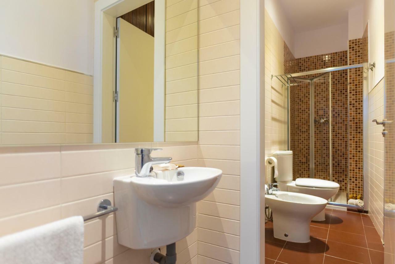 San Jeronimo 17 Suites グラナダ エクステリア 写真